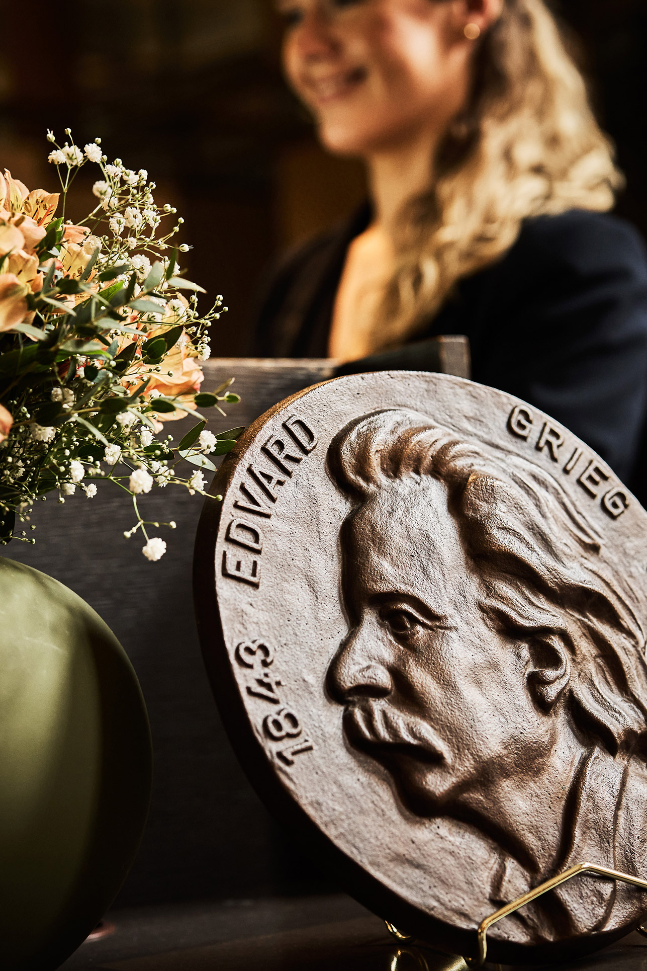 Edvard Grieg byste